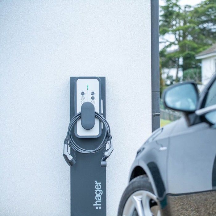 Borne de recharge Hager Triphasé